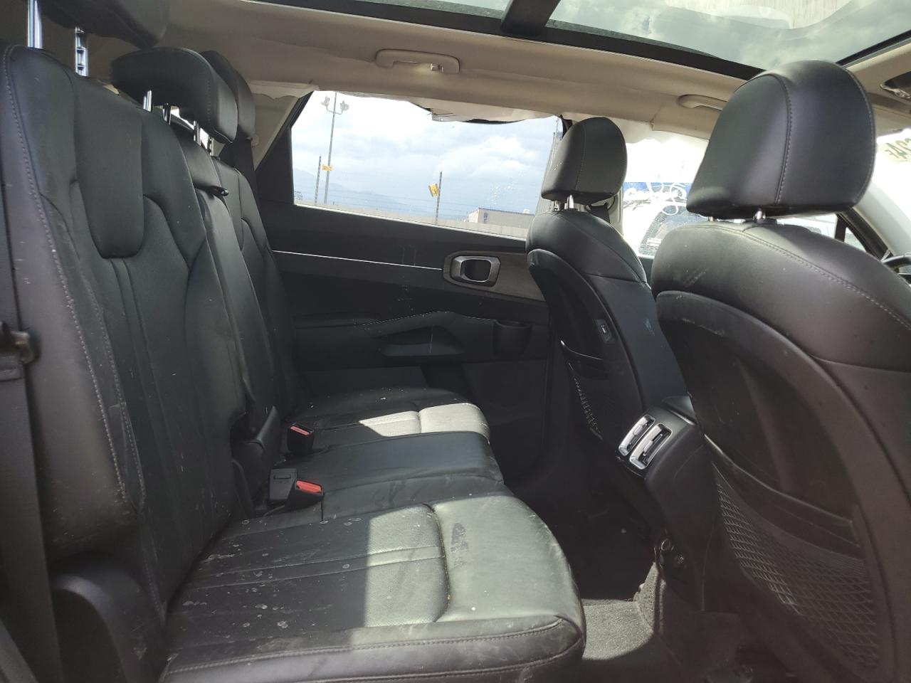 2022 KIA SORENTO S VIN:5XYRLDLC6NG129163