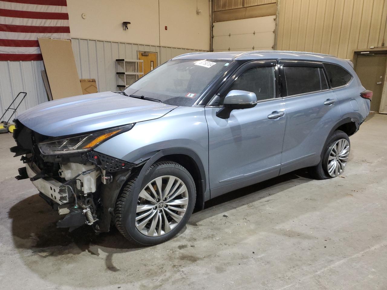 2022 TOYOTA HIGHLANDER PLATINUM VIN:5TDFZRBH3NS219756