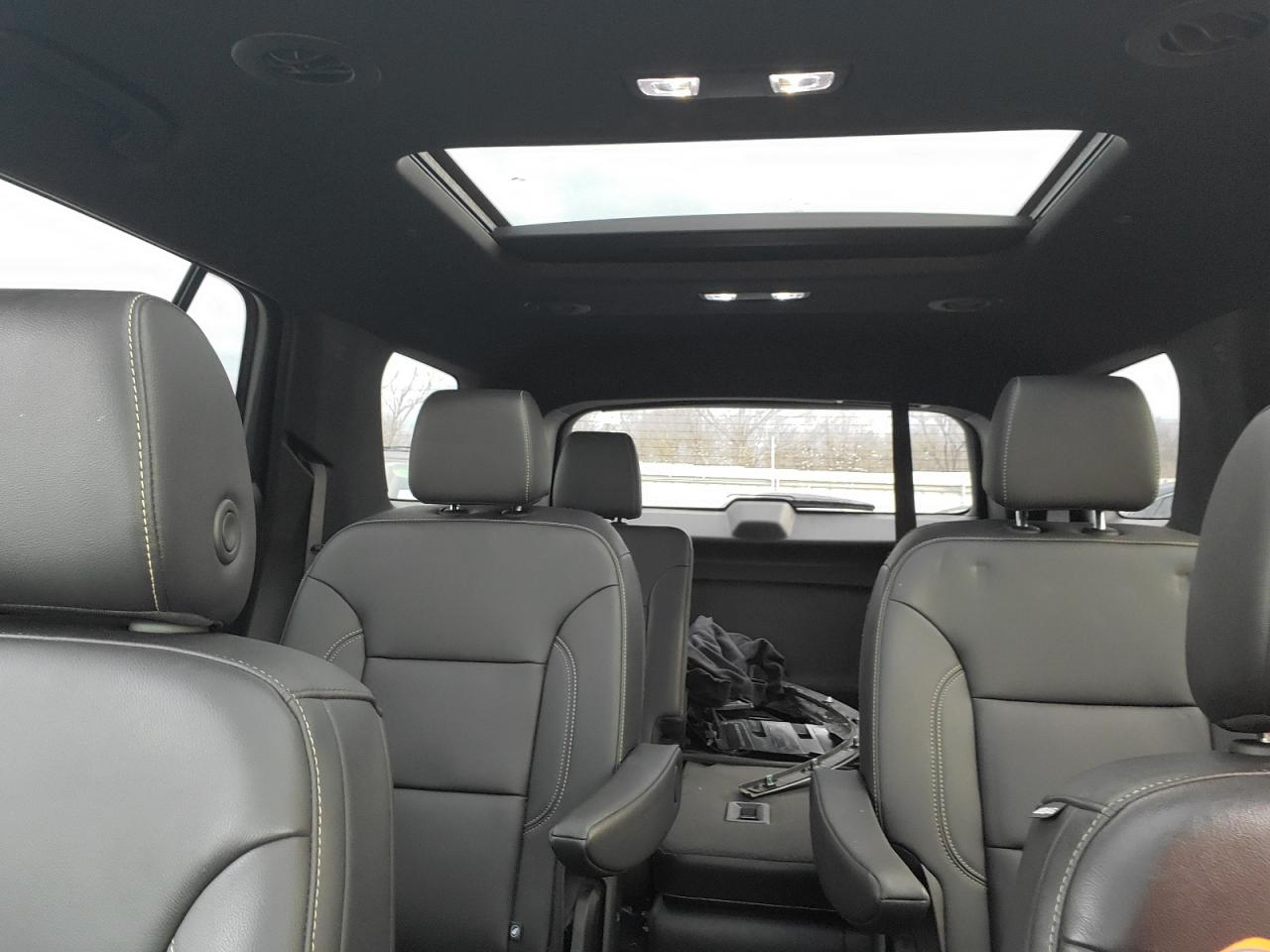 2023 CHEVROLET TRAVERSE LT VIN:1GNEVHKW3PJ311697