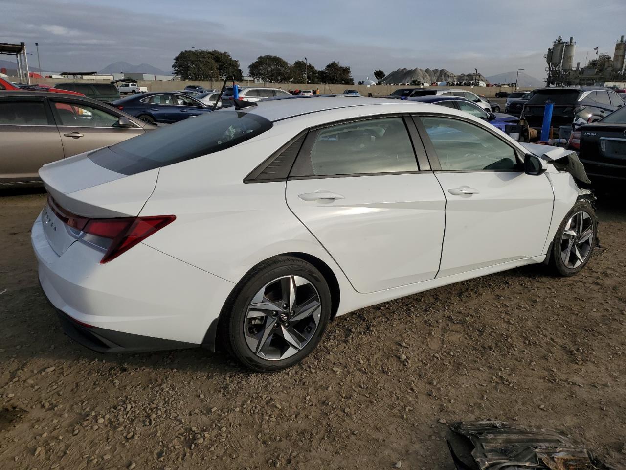 2023 HYUNDAI ELANTRA SEL VIN:5NPLS4AG2PH107249