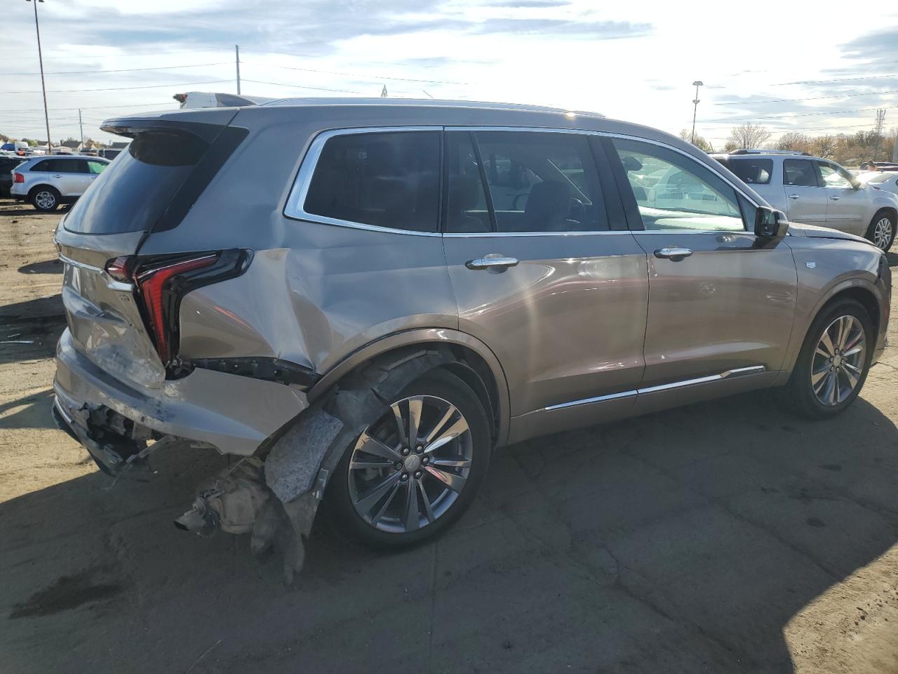 2023 CADILLAC XT6 PREMIUM LUXURY VIN:1GYKPDRS7PZ107448