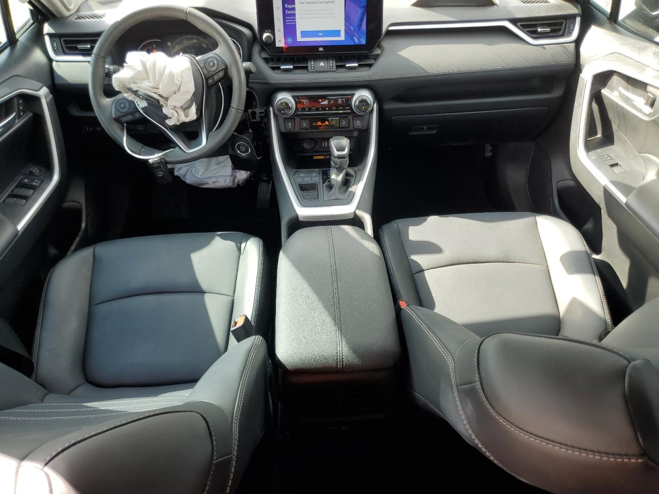 2024 TOYOTA RAV4 XLE PREMIUM VIN:2T3C1RFV3RW301596