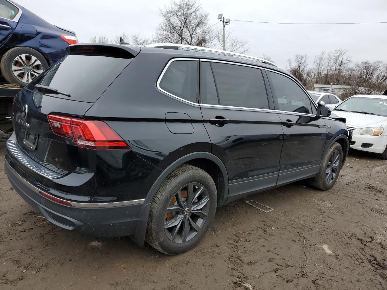 2023 VOLKSWAGEN TIGUAN SE VIN:YV4952DL8E2525857