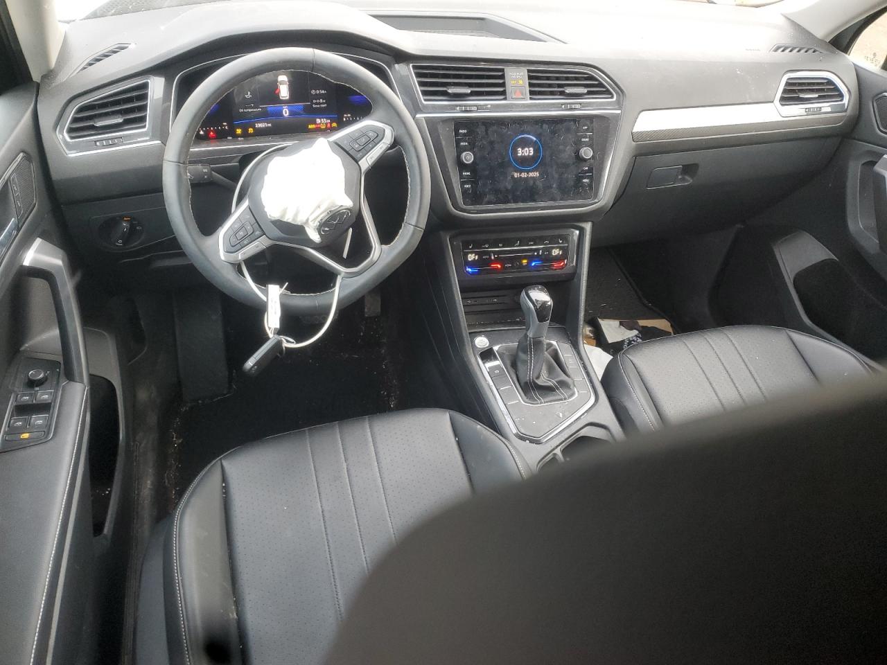 2023 VOLKSWAGEN TIGUAN SE VIN:3VV3B7AX9PM126197