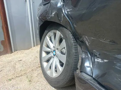 2016 BMW 320 WBA8C5102GK635755 VIN:WBA8C5102GK635755