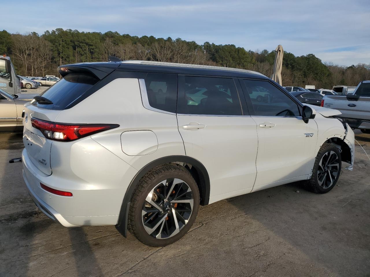 2023 MITSUBISHI OUTLANDER SEL VIN:JA4T5VA98PZ045437