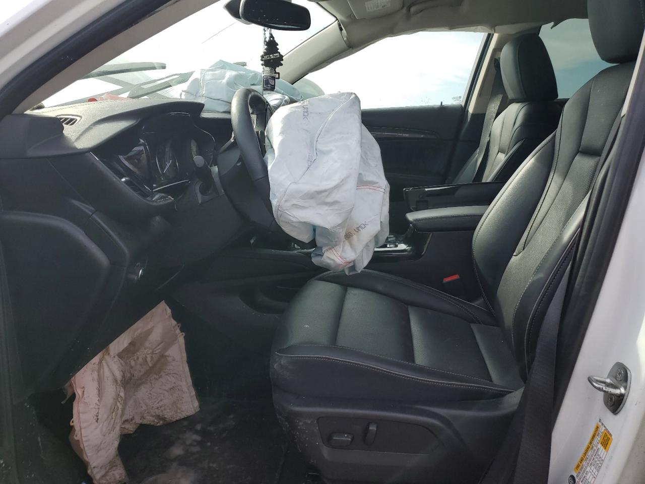 2023 BUICK ENVISION ESSENCE VIN:LRBFZNR42PD053626