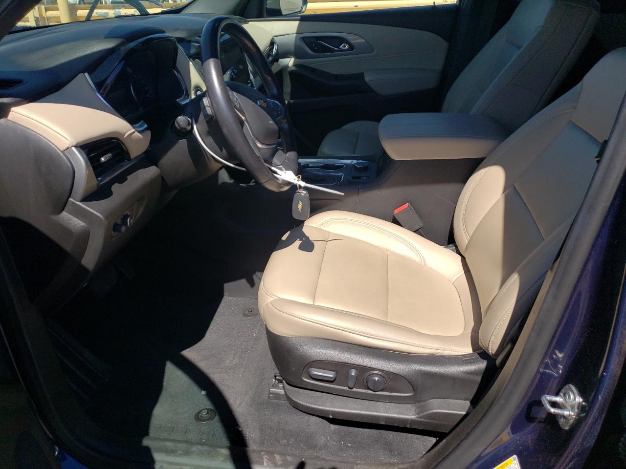 2022 CHEVROLET TRAVERSE LT VIN:1GNEVHKW0NJ147435