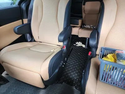 2022 Kia Carnival VIN: