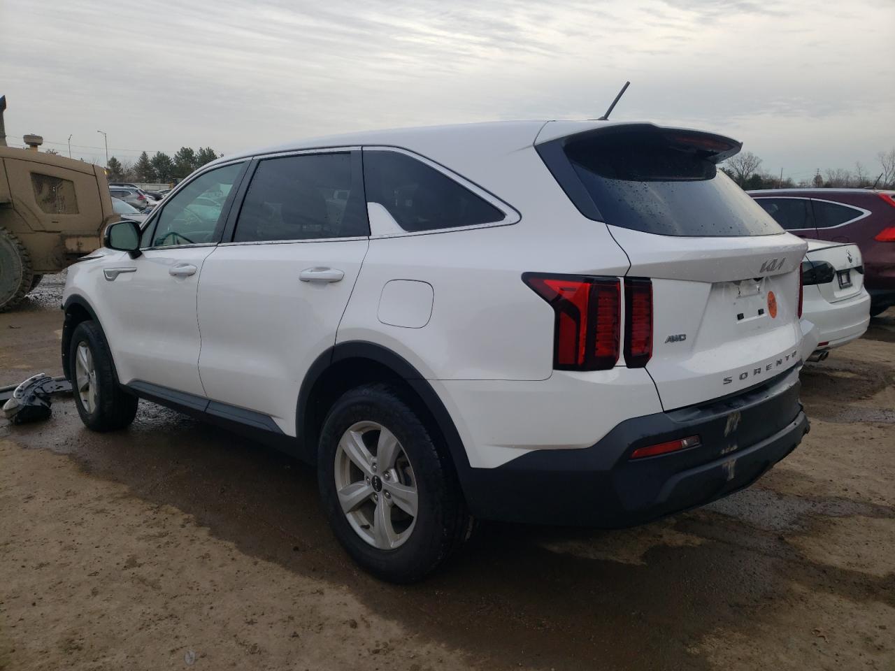 2022 KIA SORENTO LX VIN:5XYRGDLC1NG098330