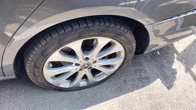 2018 Mercedes-Benz E 220 WDDZF0FB2JA381219 VIN:WDDZF0FB2JA381219