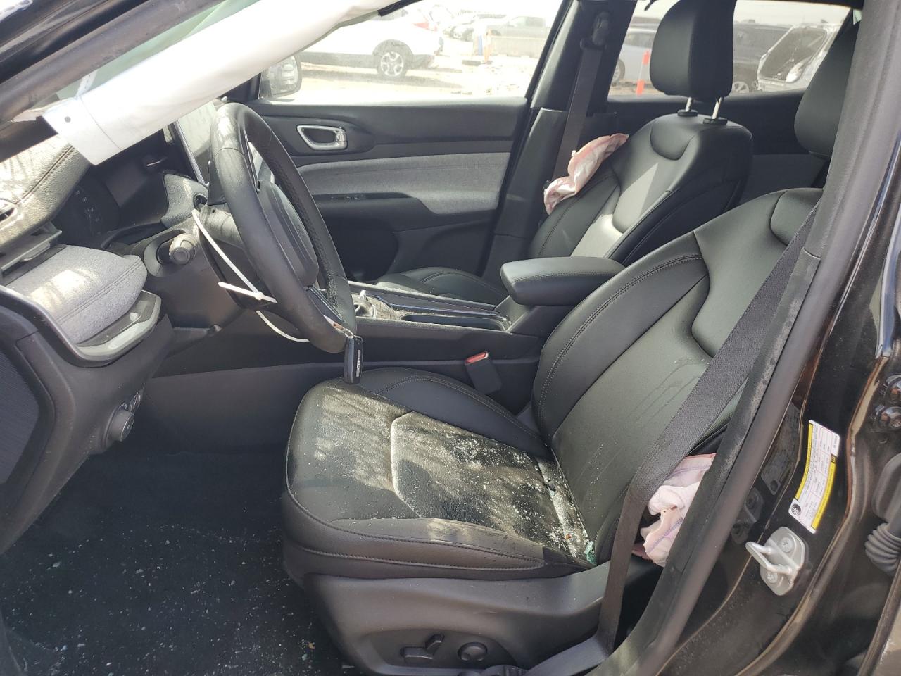 2024 JEEP COMPASS LATITUDE LUX VIN:3C4NJDFN6RT135819