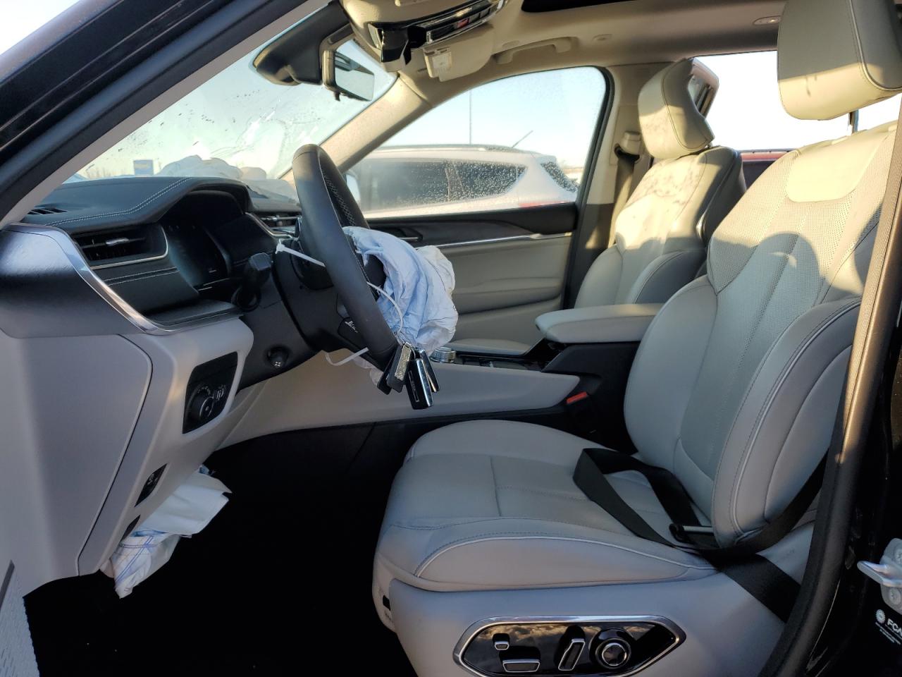 2023 JEEP GRAND CHEROKEE L OVERLAND VIN:1C4RJKDG1P8104824