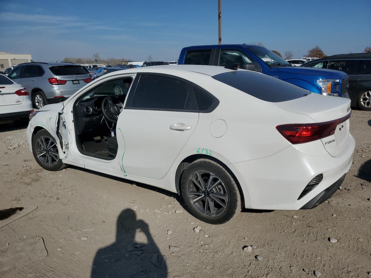 2022 KIA FORTE FE VIN:3KPF24AD0NE502924