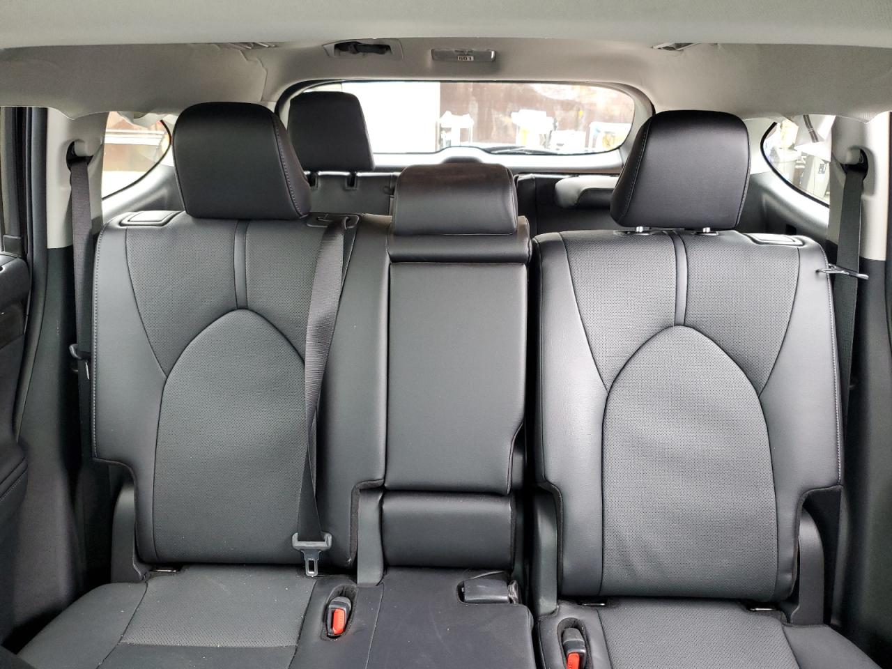 2024 TOYOTA HIGHLANDER LE VIN:5TDKDRBH0RS530998