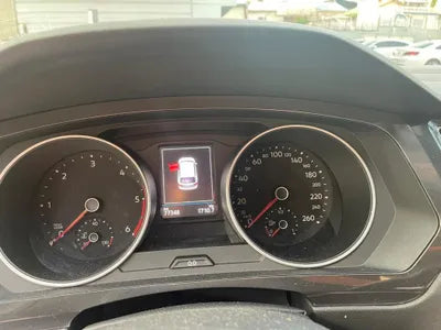 2018 Volkswagen Tiguan WVGZZZ5NZJW920676 VIN:WVGZZZ5NZJW920676