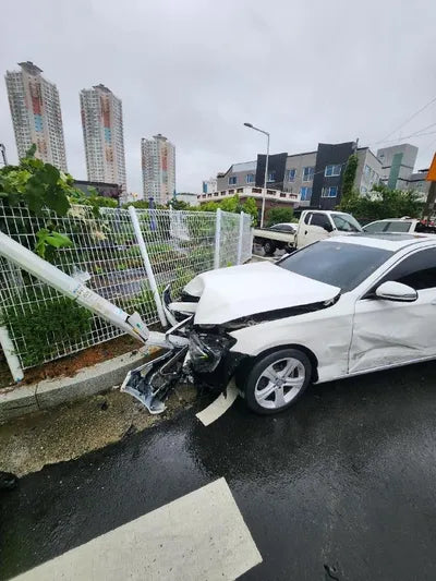 2016 Mercedes-Benz E 220 VIN: