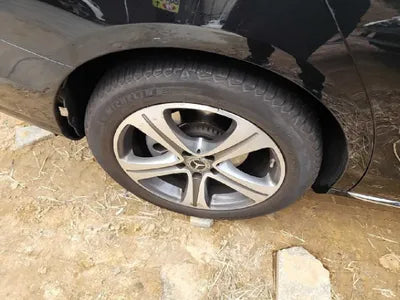 2019 Mercedes-Benz E 300 440KMWDDZF4JB7KA5 VIN:440KMWDDZF4JB7KA5