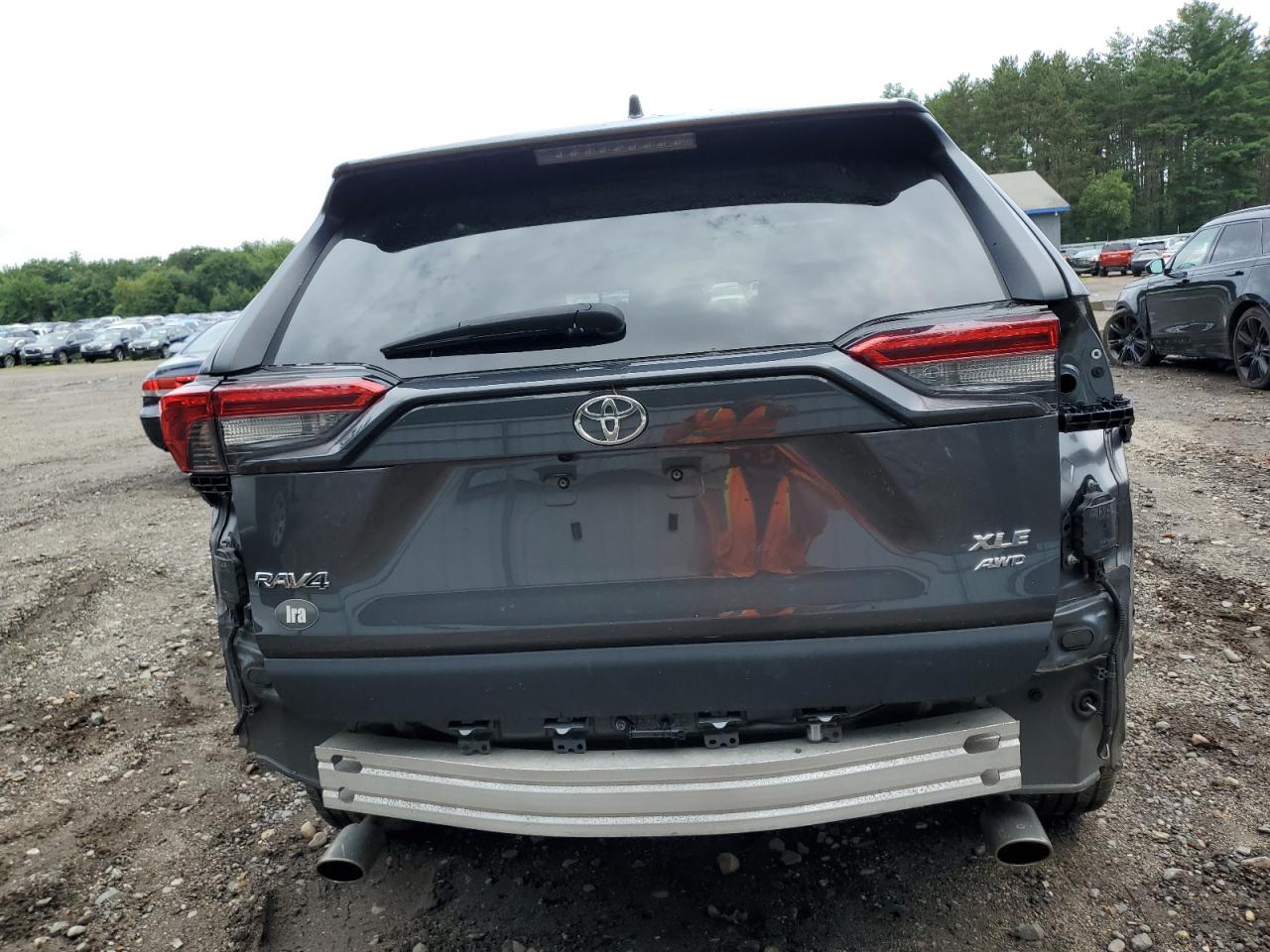 2022 TOYOTA RAV4 XLE VIN:2T3P1RFV8NC298630