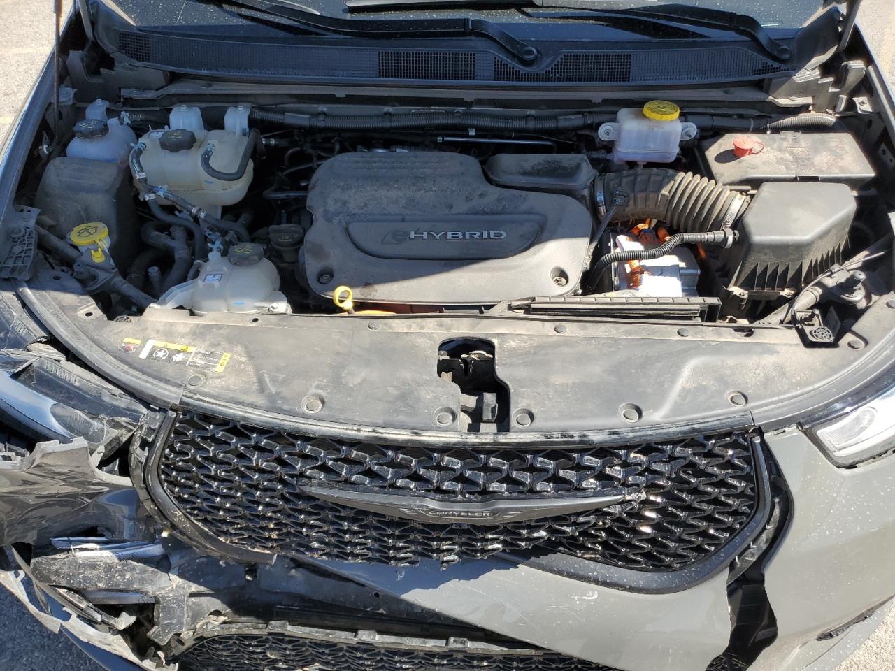 2022 CHRYSLER PACIFICA HYBRID TOURING L VIN:2C4RC1L74NR200731