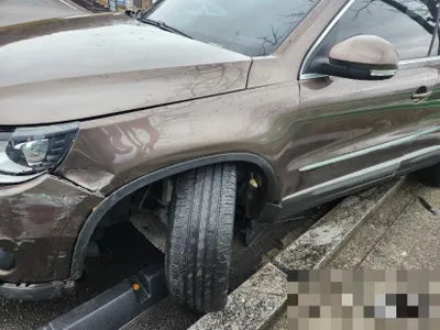 2015 Volkswagen Tiguan VIN: