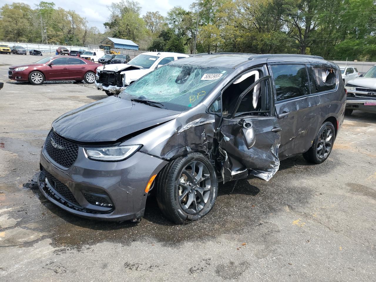 2022 CHRYSLER PACIFICA TOURING L VIN:2C4RC1BG8NR152314