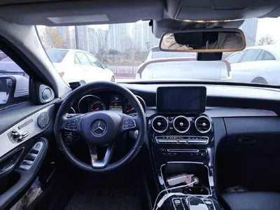 2015 Mercedes-Benz C 220 VIN: