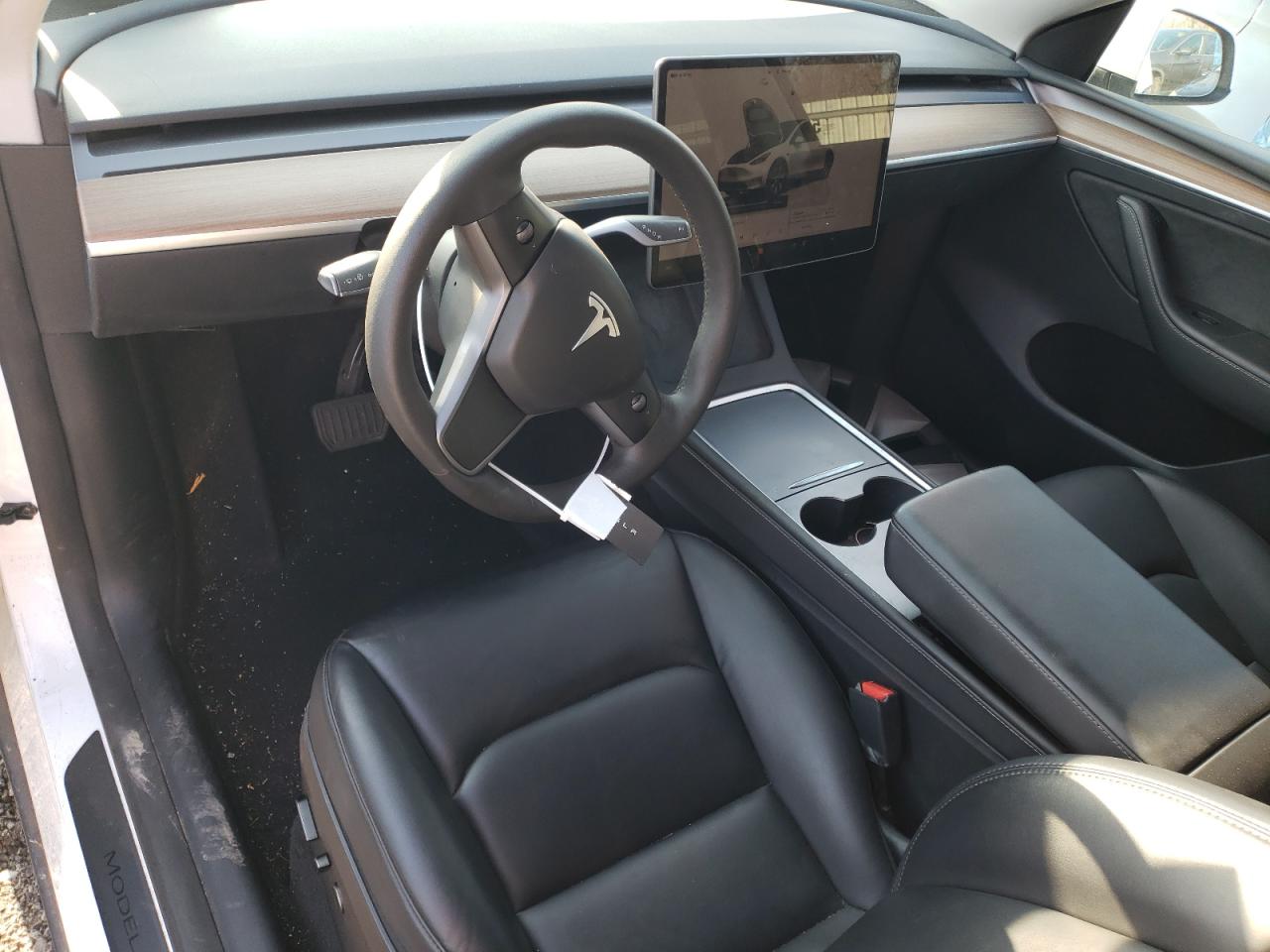 2023 TESLA MODEL Y  VIN:7SAYGDEE5PF823323