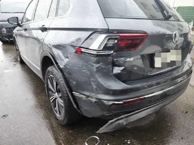 2020 Volkswagen Tiguan VIN: