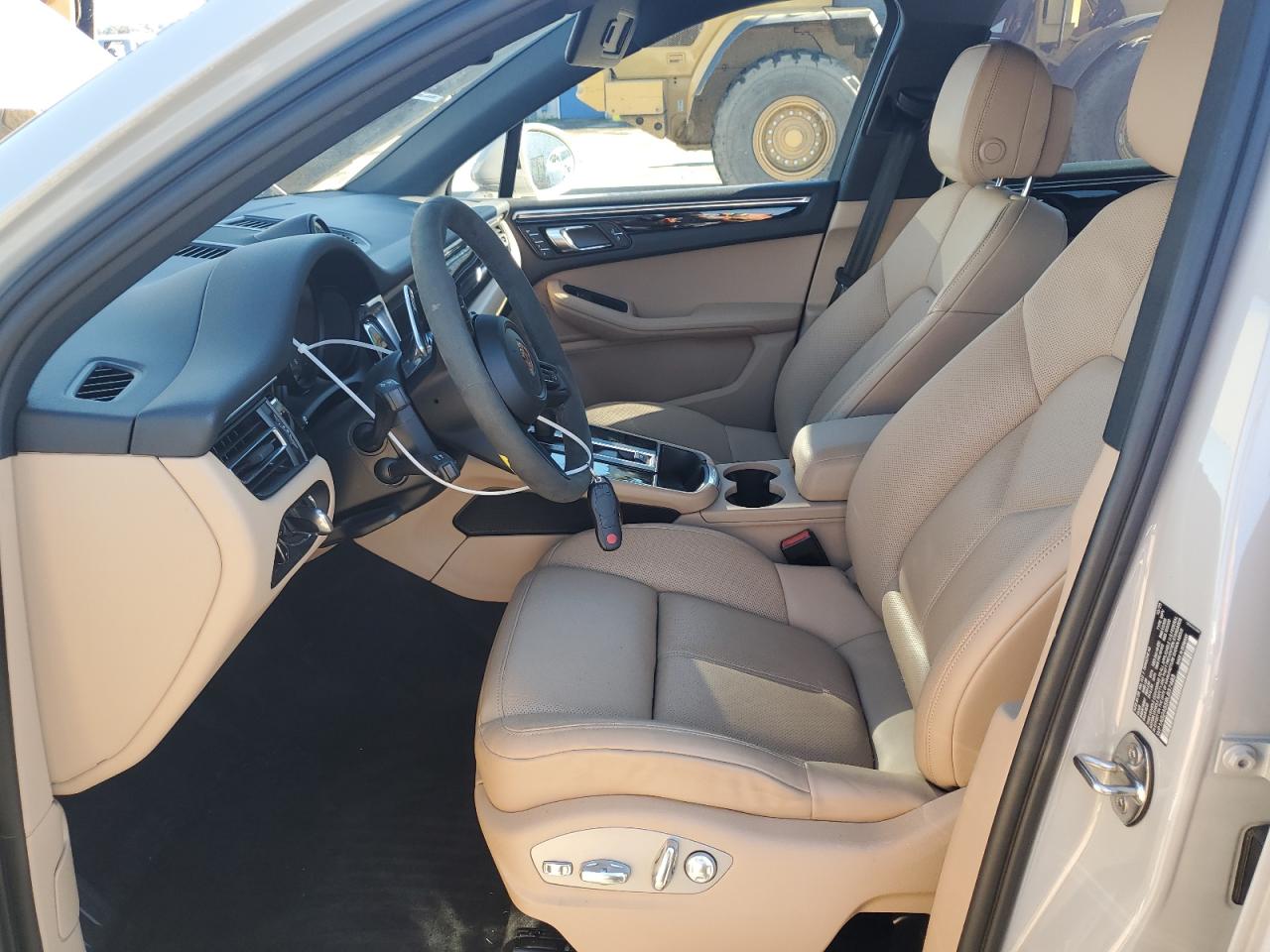 2024 PORSCHE MACAN S VIN:WP1AG2A55RLB37483