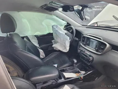 2017 Kia Sorento VIN: