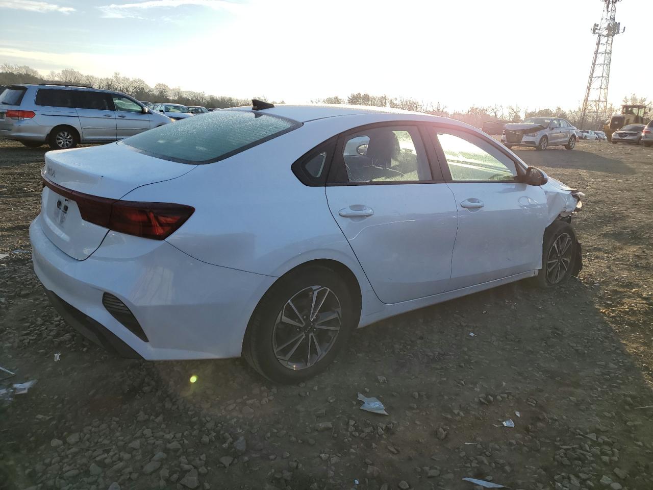 2022 KIA FORTE FE VIN:3KPF24ADXNE499708