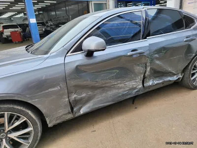 2017 Volvo S90 VIN: