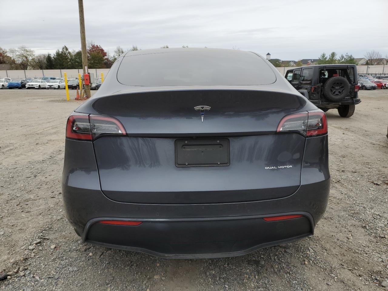 2022 TESLA MODEL Y  VIN:7SAYGDEEXNF432343