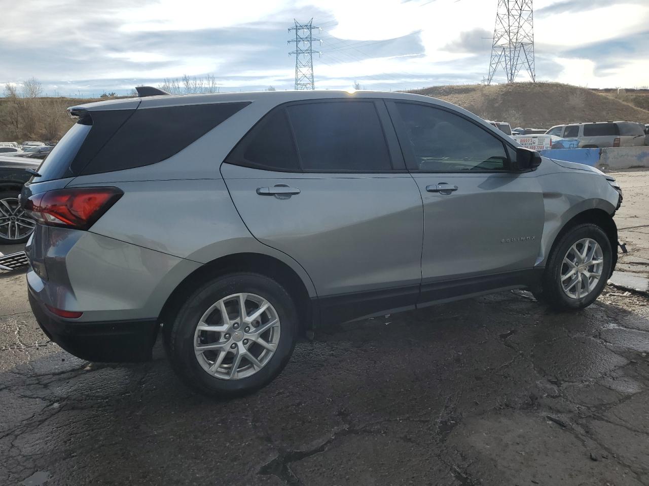 2024 CHEVROLET EQUINOX LS VIN:3GNAXSEG3RL223884