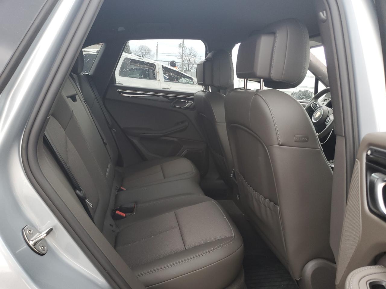 2024 PORSCHE MACAN BASE VIN:WP1AA2A54RLB10941