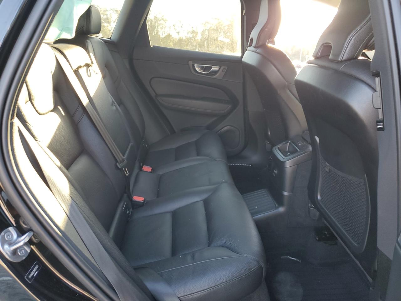 2022 VOLVO XC60 T8 RECHARGE INSCRIPTION EXPRESS VIN:YV4H60DZ1N1031931