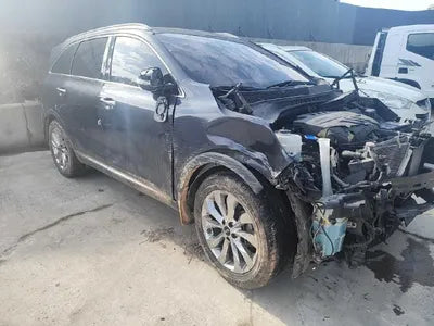 2018 Kia Sorento VIN: