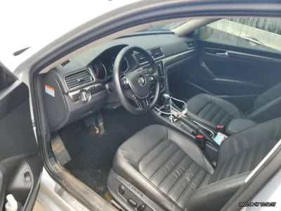 2018 Volkswagen Passat VIN: