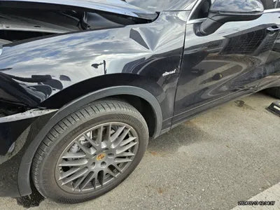2016 Porsche Cayenne VIN: