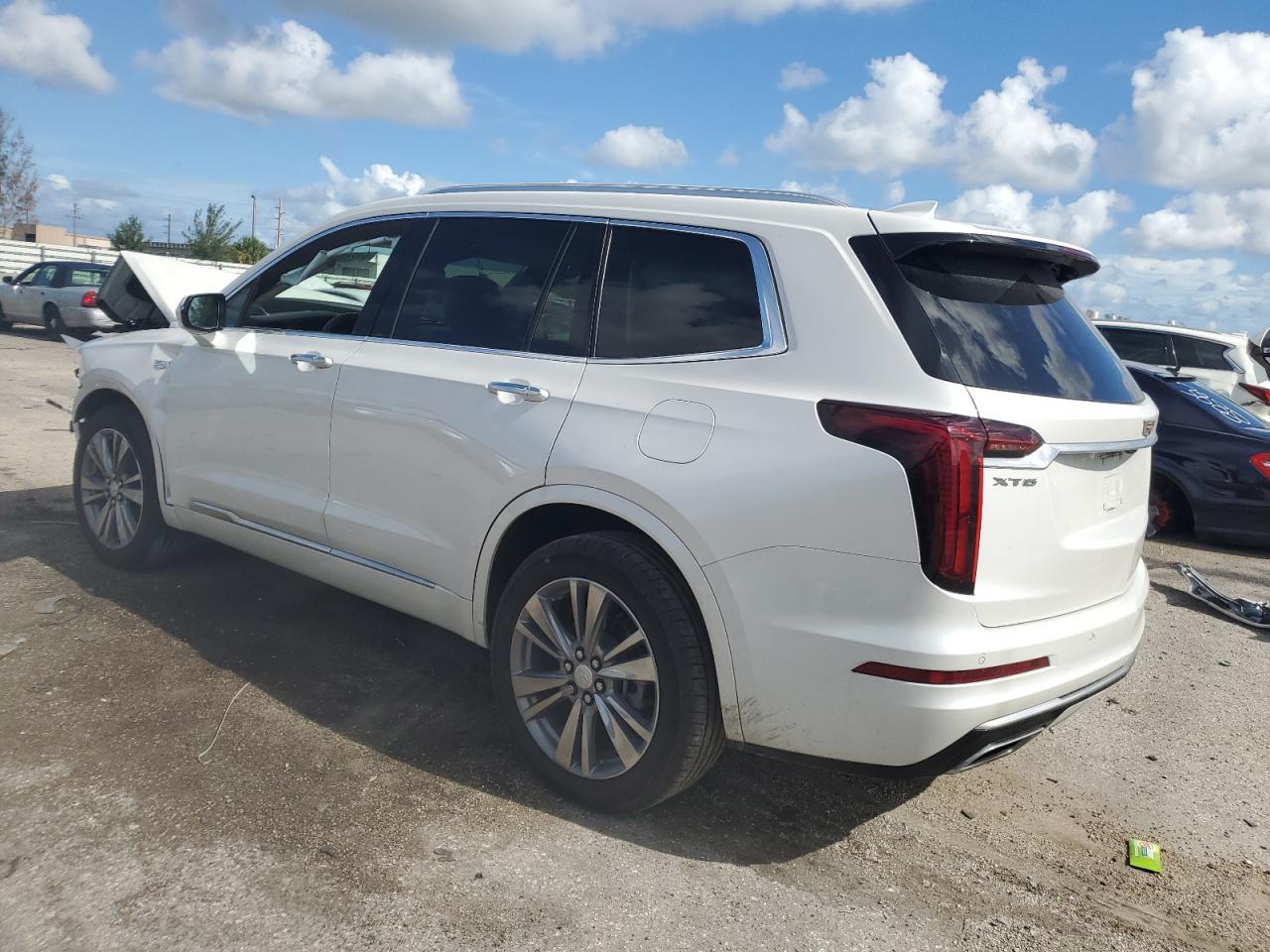 2022 CADILLAC XT6 PREMIUM LUXURY VIN:1GYKPCRS8NZ170808