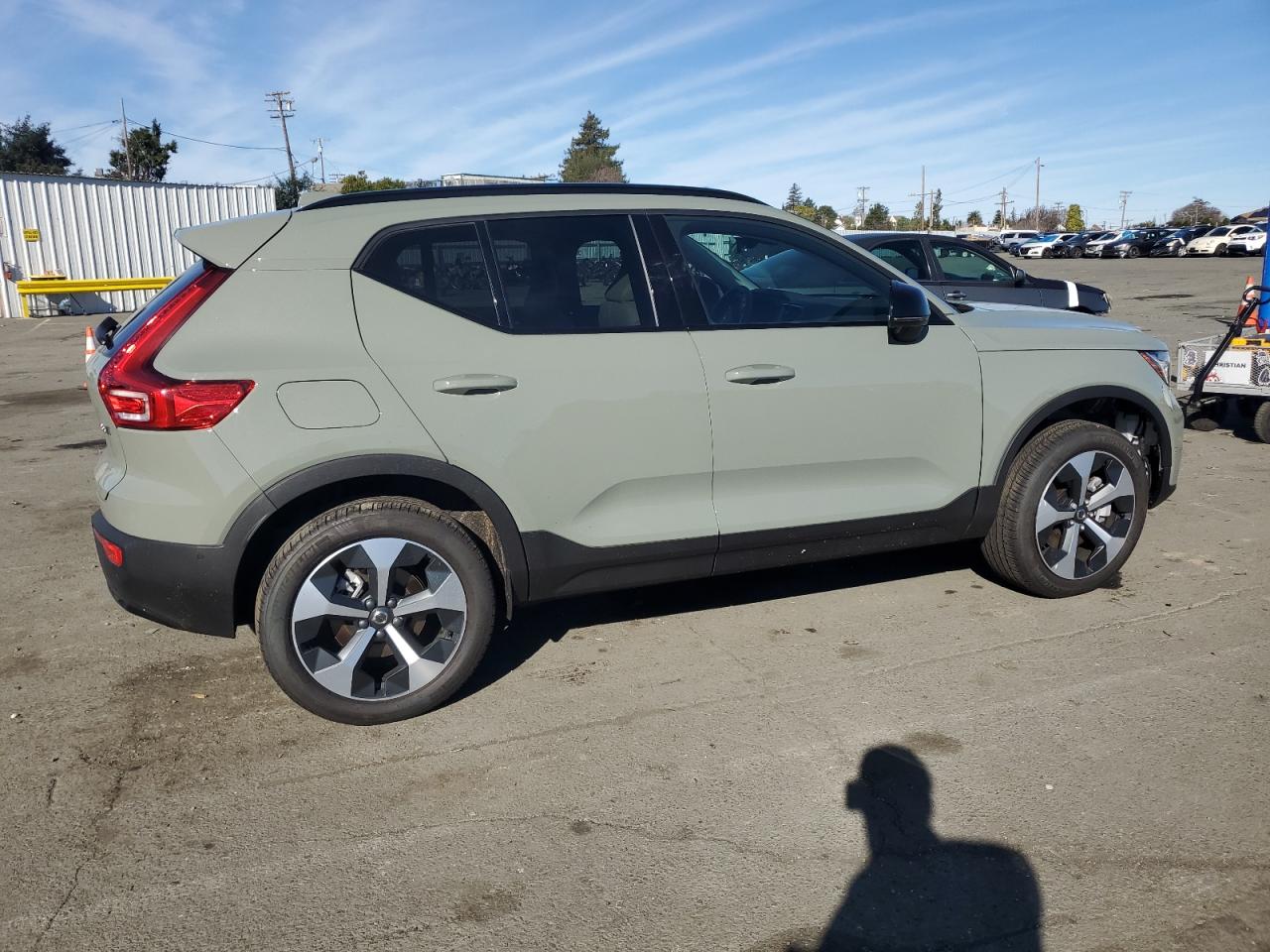 2024 VOLVO XC40 PLUS VIN:YV4L12UL7R2372833