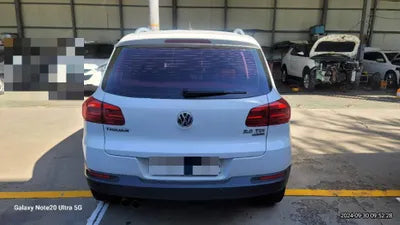 2014 Volkswagen Tiguan VIN: