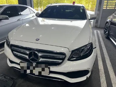 2016 Mercedes-Benz E 220 VIN: