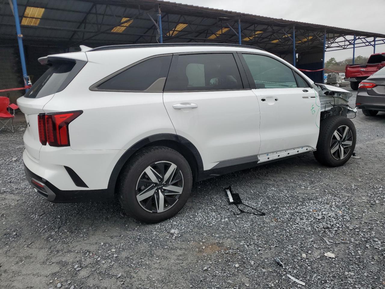 2023 KIA SORENTO S VIN:5XYRL4LC6PG206584