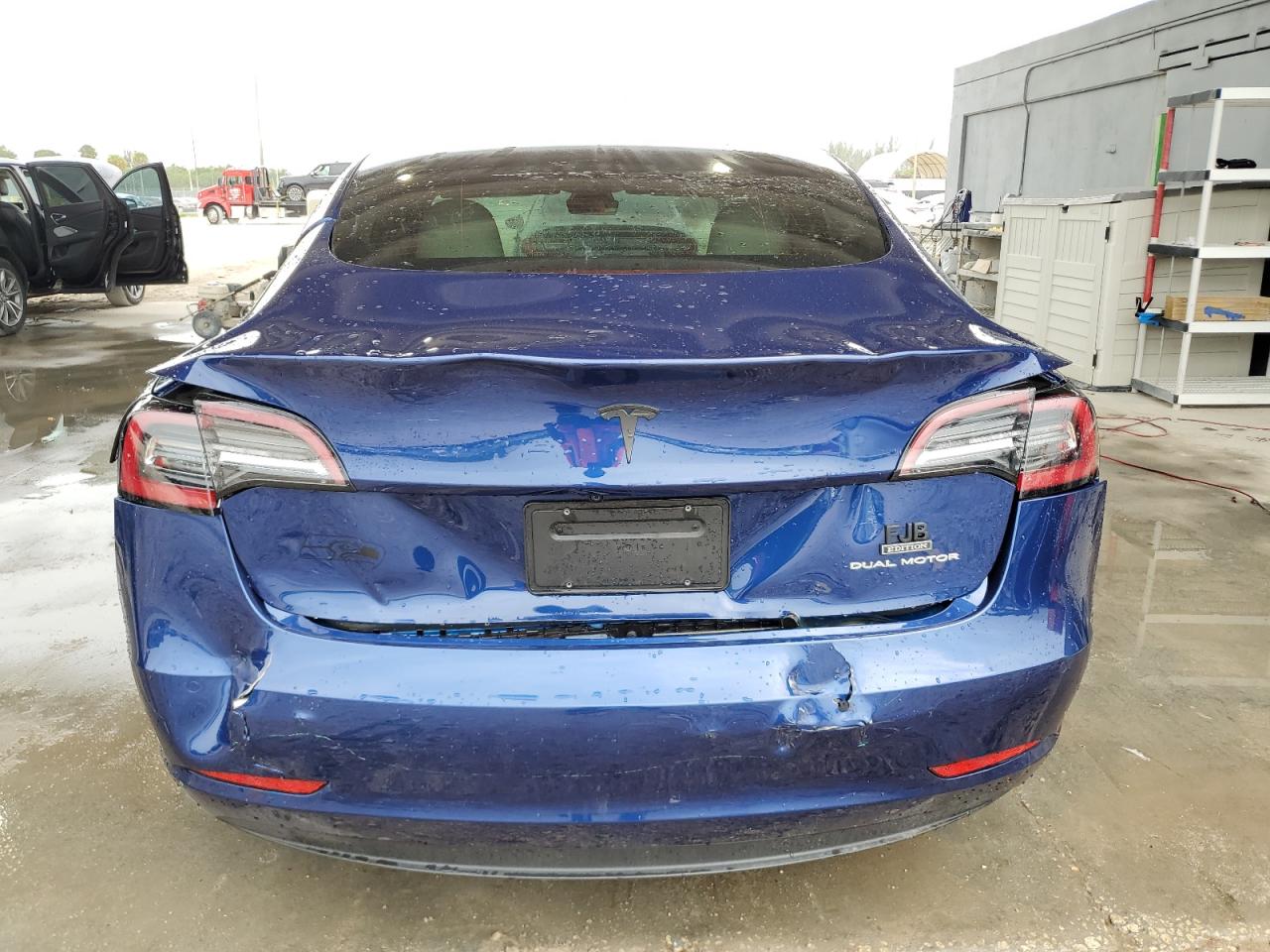 2022 TESLA MODEL 3  VIN:5YJ3E1EB8NF114643