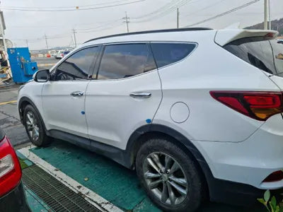 2017 Hyundai Santa FE KMHSW81UBHU717025 VIN:KMHSW81UBHU717025