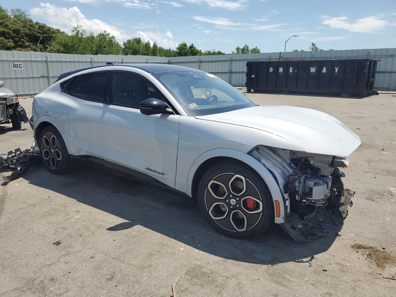 2023 FORD MUSTANG MACH-E GT VIN:3FMTK4SE8PMA54186