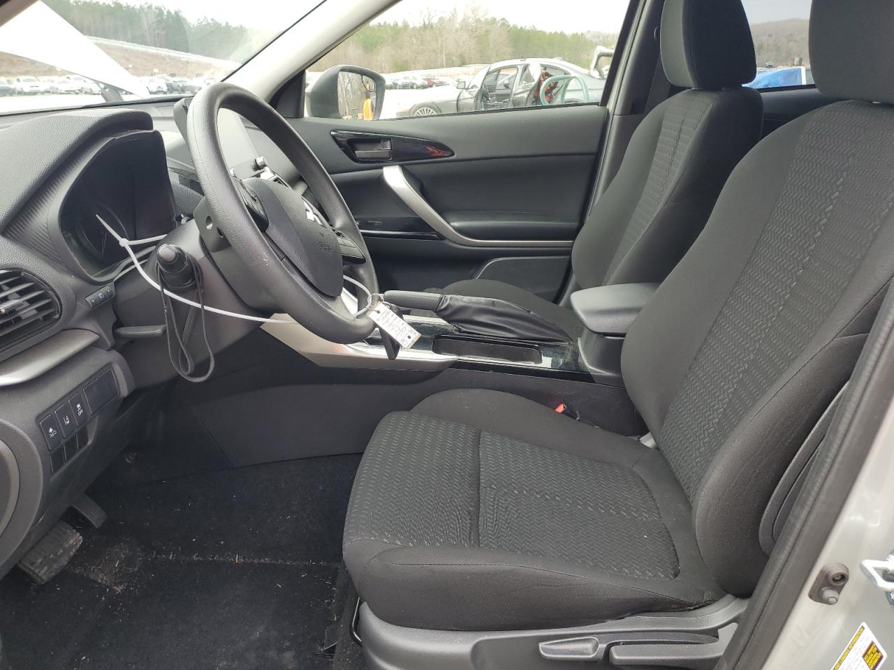 2024 MITSUBISHI ECLIPSE CROSS LE VIN:JA4ATVAA9RZ064038