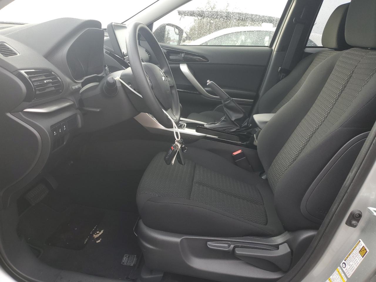 2024 MITSUBISHI ECLIPSE CROSS LE VIN:JA4ATVAA6RZ041218